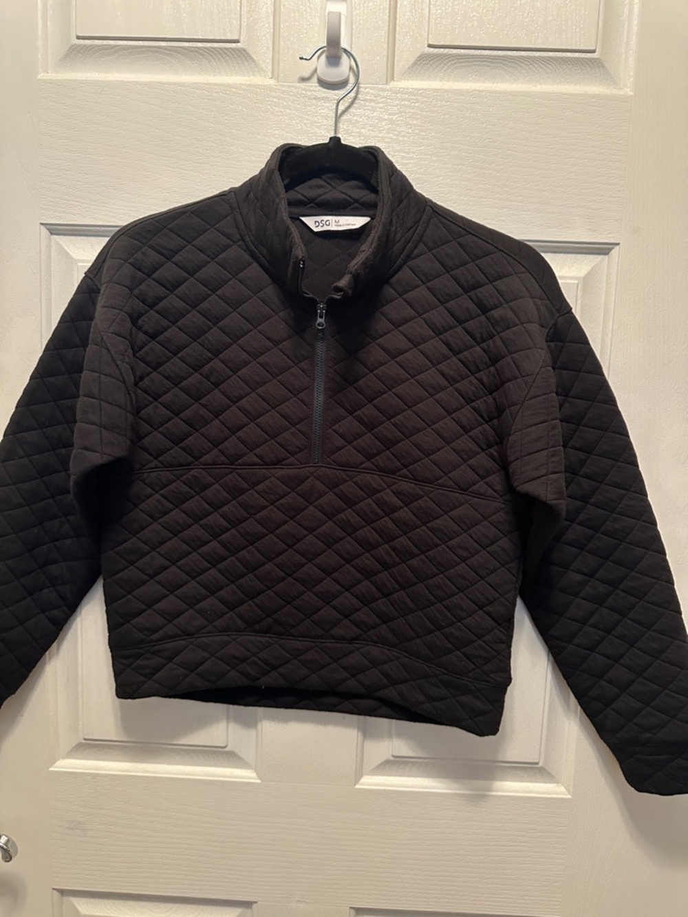 DSG Quilted Black Half-Zip Pullover